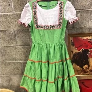 Adorable 1970’s square dancing/Octoberfest dress